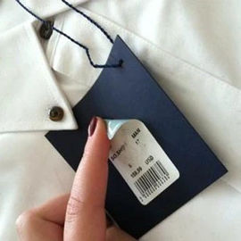 UHF Kertas Adhesive Inlay RFID Tag, Pakaian Label Pakaian Tag Pakaian Untuk Pelacakan Pakaian