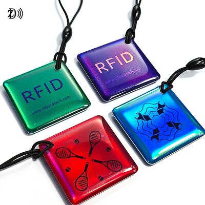 Custom 13.56MHz Programmable NTAG213 Smart Epoxy Keyfob Tag RFID Tag NFC Keychain