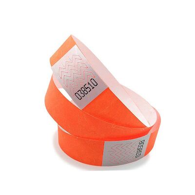 Gelang RFID Kertas Tahan Air Logo Cetak Kustom Stempel Panas Gelang Tyvek Sekali Pakai Tiket Pesta Gelang ID